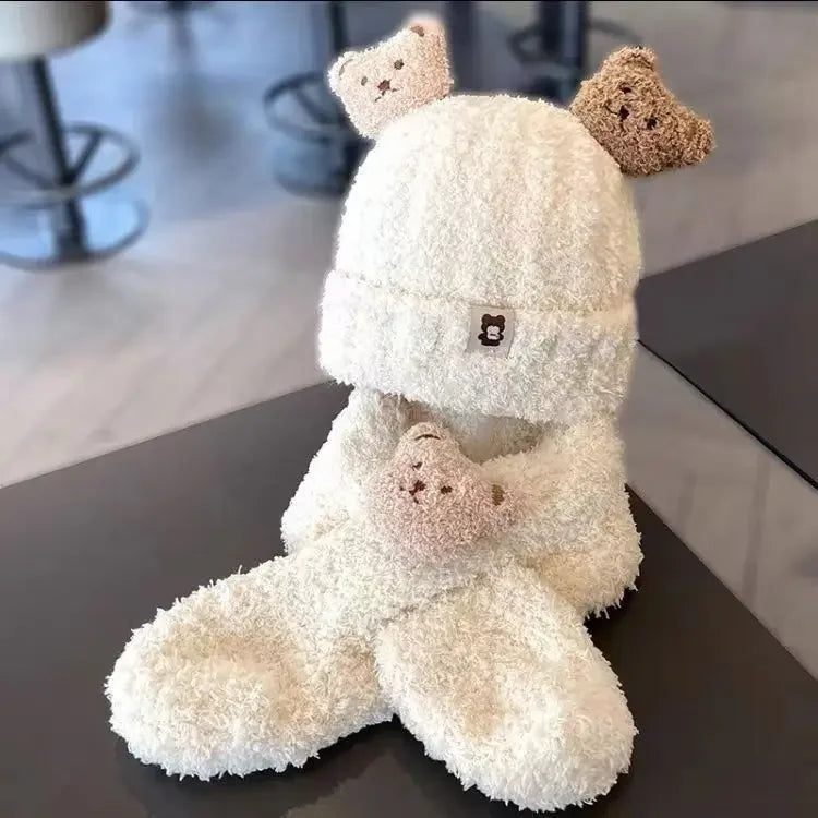 Beige baby hat and scarf set with bear ears in plush fleece